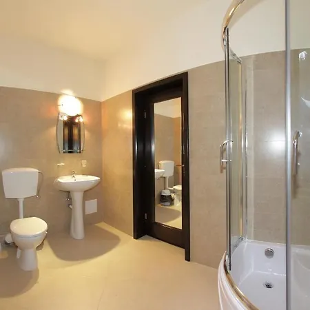 Stavilar Hotell 3*